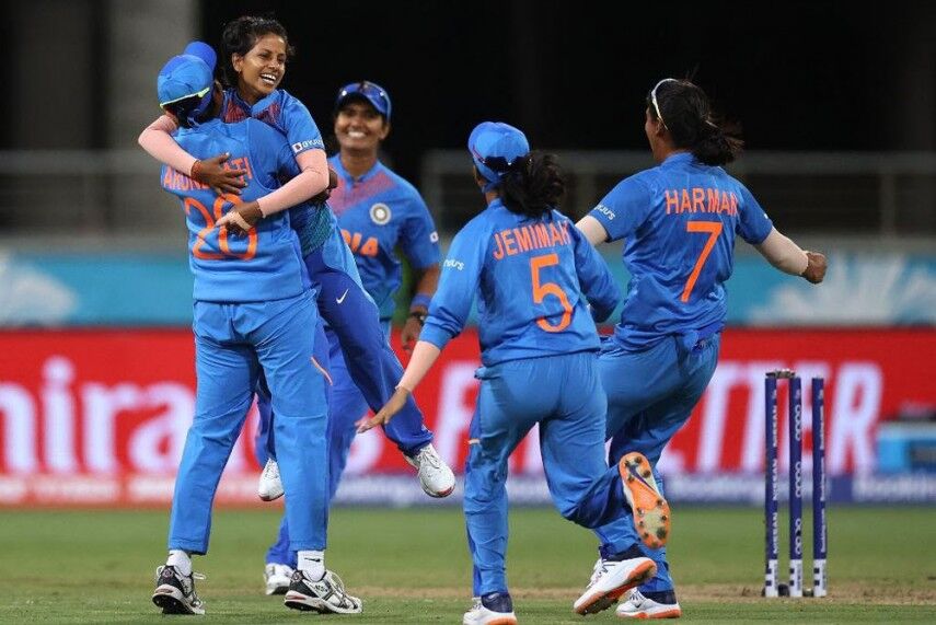 टी -20 क्रिकेट विश्व कप: भारत ने ओपनिंग गेम में 17 रनों से ऑस्ट्रेलिया को हराया टी -20 क्रिकेट विश्व कप: भारत ने ओपनिंग गेम में 17 रनों से ऑस्ट्रेलिया को हराया