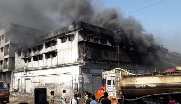 A major fire in Thane, no casualties reported