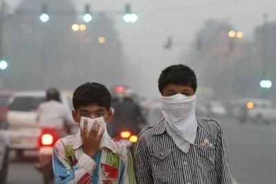 दिल्ली में प्रदूषण  कम करने के लिए बड़े-बड़े दावे करते नजर आती हैं प्रशासन