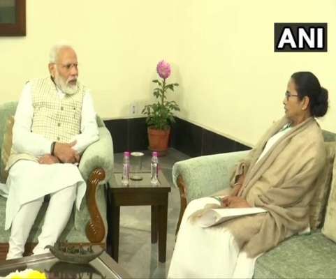 नागरिकता कानून को लेकर प्रधानमंत्री मोदी का कोलकता में विरोध नागरिकता कानून को लेकर प्रधानमंत्री मोदी का कोलकता में विरोध