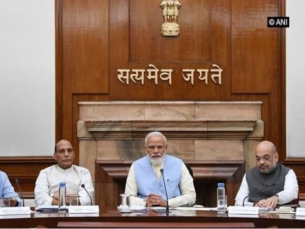 सरकार ने मंत्रिमंडल की आठ समितियों का पुनर्गठन किया सरकार ने मंत्रिमंडल की आठ समितियों का पुनर्गठन किया