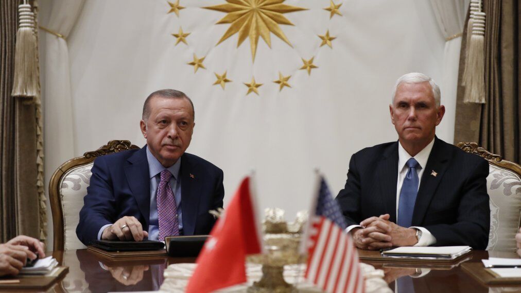 तुर्की, सीरिया युद्ध विराम पर सहमत हुआ माइक पेंस
