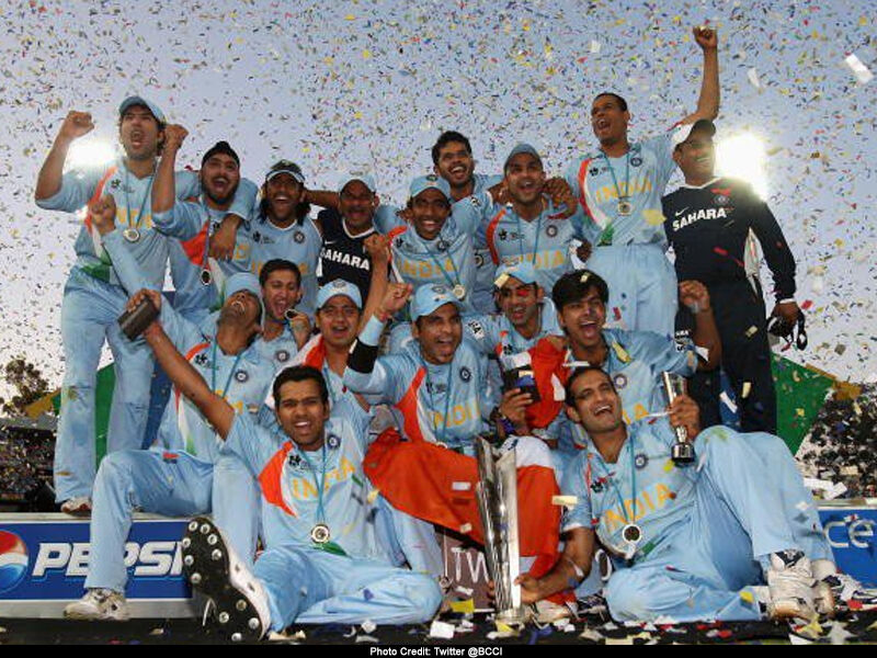 आज ही के दिन 2007 में टीम इंडिया ने पाकिस्तान को हराकर पहला T-20 विश्व कप जीता था आज ही के दिन 2007 में टीम इंडिया ने पाकिस्तान को हराकर पहला T-20 विश्व कप जीता था