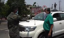 рдзрдирдмрд╛рдж: рд╕рд┐рдЯреА рдПрд╕рдкреА рдиреЗ рдХрд┐рдпрд╛ рдЪреЗрдХрдкреЛрд╕реНрдЯ рдкрд░ рдФрдЪрдХ рдЬрд╛рдВрдЪ, рдХрд╣рд╛ рдлрд░реНрдЬреА рд░реВрдк рд╕реЗ рдкреНрд░реЗрд╕ рд╕реНрдЯрд┐рдХрд░ рд▓рдЧрд╛рдХрд░ рдШреБрдорд╛ рддреЛ рдХрд╛рд░реНрд░рд╡рд╛рдИ рддрдп рдзрдирдмрд╛рдж: рд╕рд┐рдЯреА рдПрд╕рдкреА рдиреЗ рдХрд┐рдпрд╛ рдЪреЗрдХрдкреЛрд╕реНрдЯ рдкрд░ рдФрдЪрдХ рдЬрд╛рдВрдЪ, рдХрд╣рд╛ рдлрд░реНрдЬреА рд░реВрдк рд╕реЗ рдкреНрд░реЗрд╕ рд╕реНрдЯрд┐рдХрд░ рд▓рдЧрд╛рдХрд░ рдШреБрдорд╛ рддреЛ рдХрд╛рд░реНрд░рд╡рд╛рдИ рддрдп