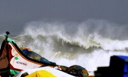 गुजरात में चक्रवाती तूफान चेतावनी