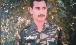 दुनिया के सबसे ज्यादा पढ़े लिखे व्यक्ति बने दशरथ सिंह.