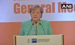 German Chancellor now a Corona suspect