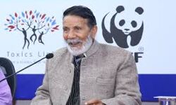 चिपको आंदोलन के अग्रणी नेता चंडी प्रसाद भट्ट को  इंदिरा गाँधी राष्ट्रीय एकता पुरस्कार 