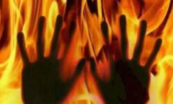 चंडीगढ़ में दिल दहला देने वाली वारदात ,महिला ने छेड़छाड़ का विरोध किया तो तेल डालकर आग लगा दी