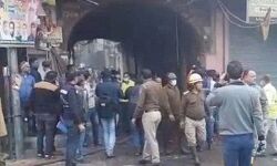 दिल्ली में आग 40 से ज्यादा लोगों की मौत