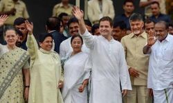 बिगड़ रही अर्थव्यवस्था पर विपक्षी दलों की बैठक....