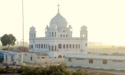 करतारपुर कॉरिडोर पर सतर्क रहने की जरूरत