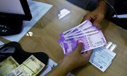 नकदी संकट की वजह से जल्द दो कंपनियां  हो सकती हैं बंद