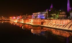 अयोध्या के प्रमुख मंदिरों में तीन दिनों तक जलाए जायेंगे 5001दिये