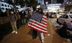 हांगकांग में मानवाधिकार को लेकर अमेरिका ने चीन को लपेटा हांगकांग में मानवाधिकार को लेकर अमेरिका ने चीन को लपेटा