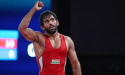 बजरंग पूनिया को मिली सेमीफाइनल में हार , पर हासिल किया ओलिंपिक कोटा बजरंग पूनिया को मिली सेमीफाइनल में हार , पर हासिल किया ओलिंपिक कोटा