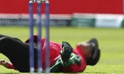 Pakistani umpire dies of heart attack while supervising a match Pakistani umpire dies of heart attack while supervising a match