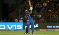 गुलाबी गेंद पर भारत ने मारा छक्का