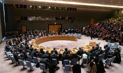 निर्भया के गुनाहगारों के मौत पर रोक लग सकती है