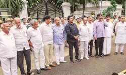 कर्नाटक उपचुनाव में सभी 17 अयोग्य विधायकों को भाजपा मैदान में उतारेगी..