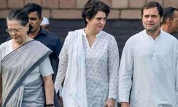 सोनिया राहुल और प्रियंका की सुरक्षा की जिम्मेदारी अब सीआरपीएफ..