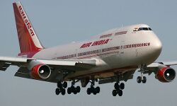 कर्ज में डूबे एअर इंडिया को राहत, बॉन्ड से जुटाए 7000 करोड़