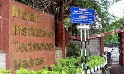 आईआईएम और आईआईटी चाहते हैं आरक्षण से मुक्ति आईआईएम और आईआईटी चाहते हैं आरक्षण से मुक्ति