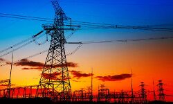 डिस्कॉम को महंगा पड़ेगा बिजली कंपनियों का बकाया, लाया जा रहा भारी जुर्माने का प्रावधान