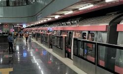 दिल्ली मेट्रो में 25 किलो तक सामान ले जाने की मिली अनुमति