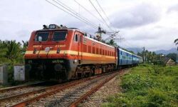 नवरात्रि में व्रत रखने वाले यात्रियों को आईआरसीटीसी दे रही है यह सुविधा