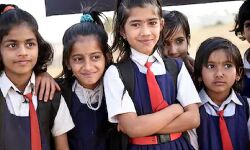 अब सैनिक स्कूलों में लड़कियों को भी मिलेगा प्रवेश अब सैनिक स्कूलों में लड़कियों को भी मिलेगा प्रवेश