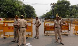 दिल्ली : खुफिया एजेंसियों ने किया अलर्ट दिल्ली पुलिस थानो पर हो सकता है फिदायीन हमला