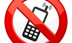 पाकिस्तान में तुगलकी फरमान , पुलिस स्टेशन में स्मार्ट फ़ोन ले जाने पर लगी रोक