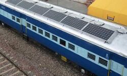 पैसेंजर ट्रेनों में अब सौर ऊर्जा से चलेंगे लाइट और पंखे