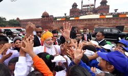 ७३वा स्वतंत्रता दिवस पुरे देश में धूमधाम से मनाया गया