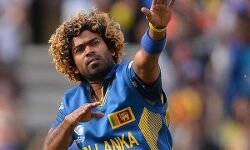 श्री लंका के पेस बॉलर मलिंगा लेंगे वन डे क्रिकेट से सन्यास श्री लंका के पेस बॉलर मलिंगा लेंगे वन डे क्रिकेट से सन्यास