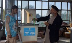 अफगानिस्तान में शुरू हुआ राष्ट्रपति का चुनाव