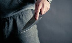 10 वी क्लास के छात्र की चाकू से गोदकर हत्या ,पुलिस ने किया दोस्तों को गिरफ्तार