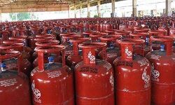 भारत - यूएई से करेगा एलपीजी की कमी की पूर्ति