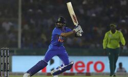 ICC  ने  दी विराट कोहली को चेतावनी