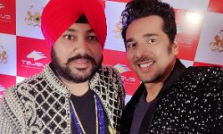 Daler Mehendi and Urvashi Rautela grace Evolet Indias event with AK Rahman stealing the show.